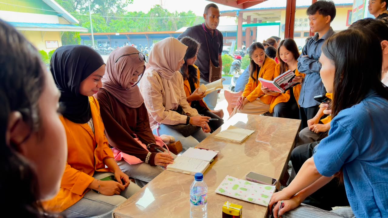 Fasilitas Institut Jambatan Bulan
